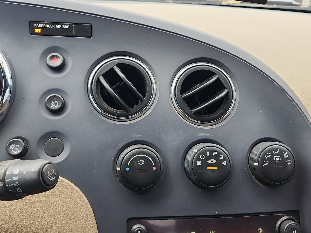 2007 Pontiac Solstice Base photo 17