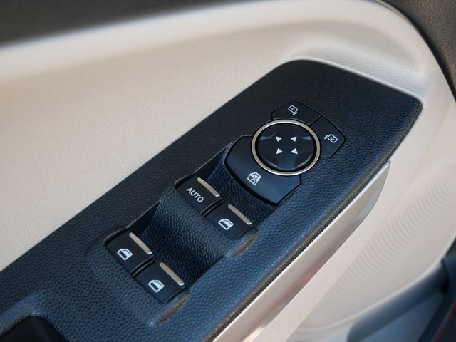 2021 Ford EcoSport Titanium photo 21