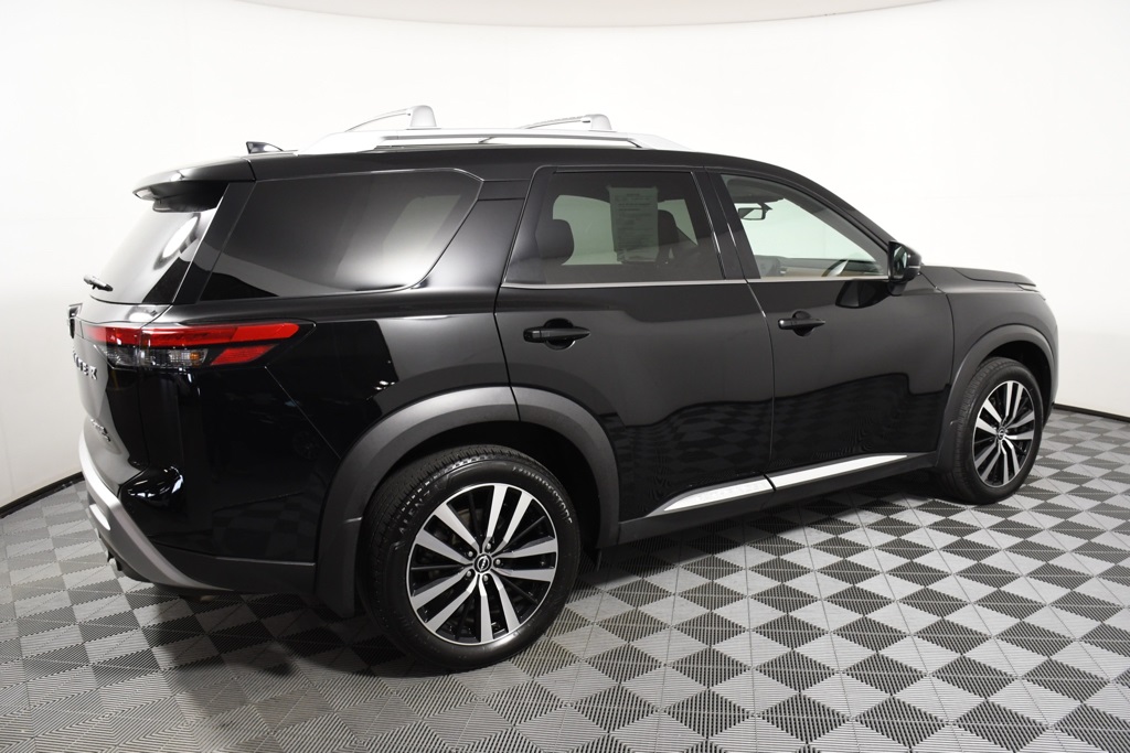 PreOwned 2024 Nissan Pathfinder Platinum 4D Sport Utility in Richfield