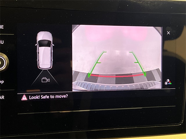 2025 Volkswagen Taos S photo 15