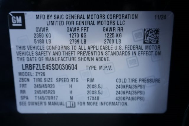 2025 Buick Envision Sport Touring photo 25