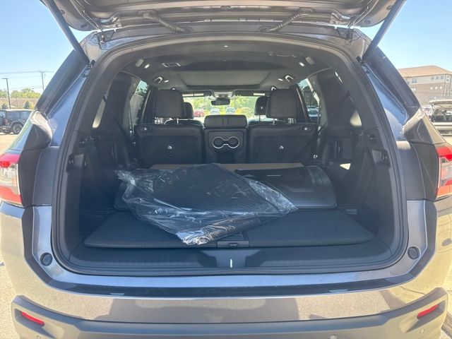2025 Honda Pilot Black Edition photo 18