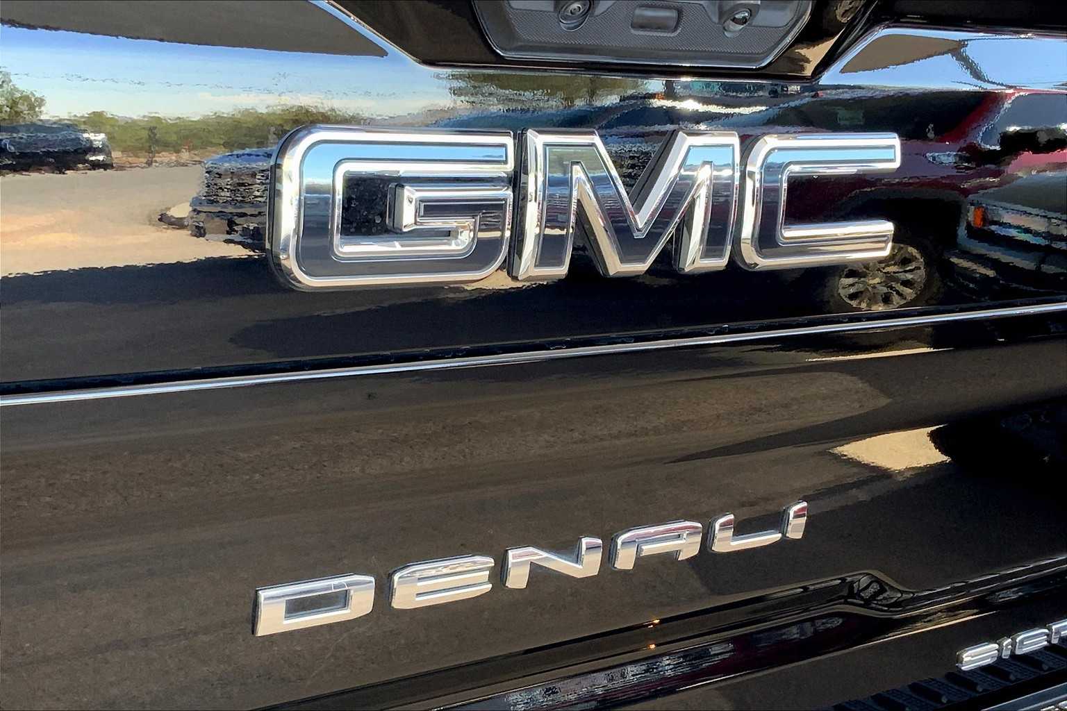 2024 Gmc Sierra 2500 HD Denali Ultimate photo 28