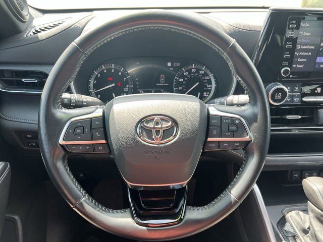 2021 Toyota Highlander XSE photo 6