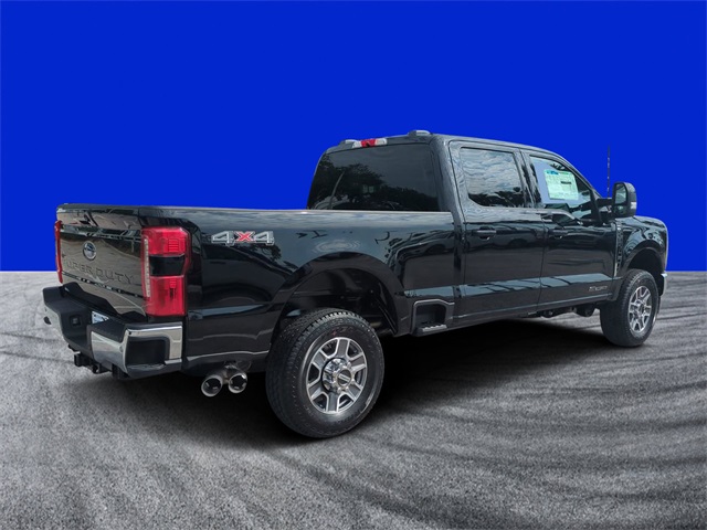 2025 Ford F-350 Lariat photo 3