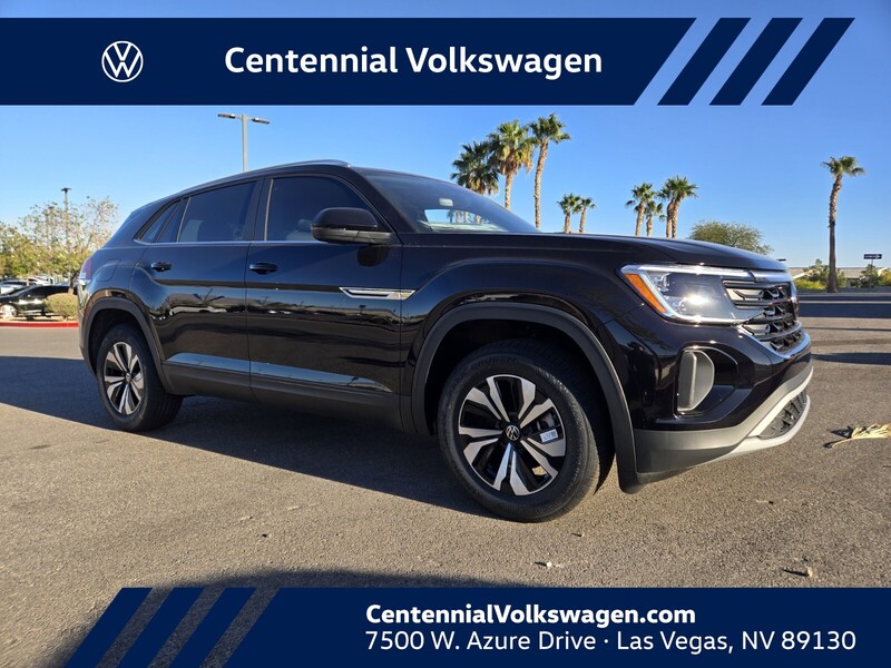 2026 Volkswagen Atlas Cross Sport SE's photo