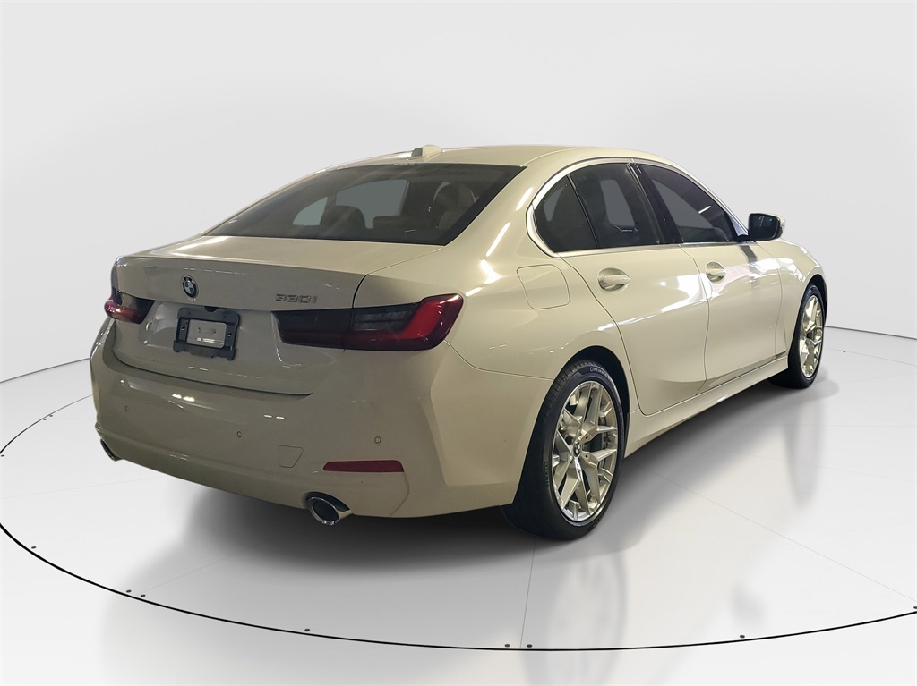 2025 Bmw 330i photo 3