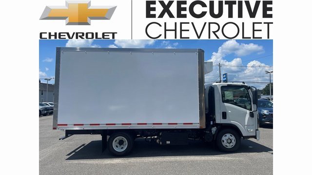 2025 Chevrolet Low Cab Forward Base's photo