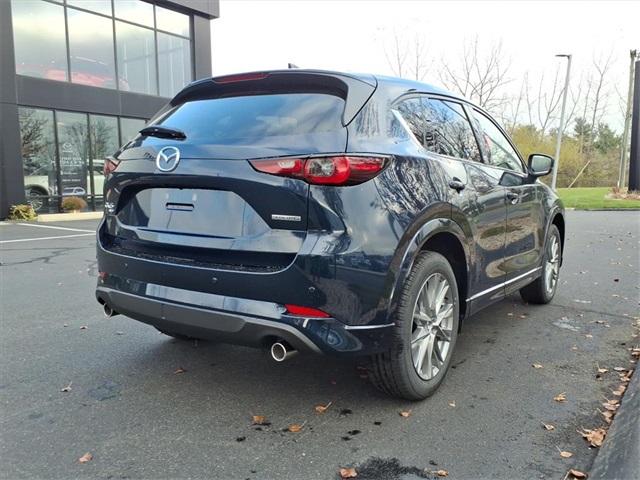 2025 Mazda CX-5 2.5 Premium Plus photo 3