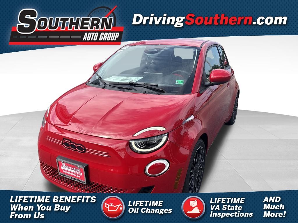 2024 FIAT 500e Base's photo