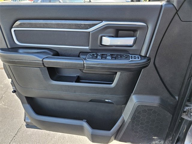 2024 Ram 3500 Big Horn photo 28