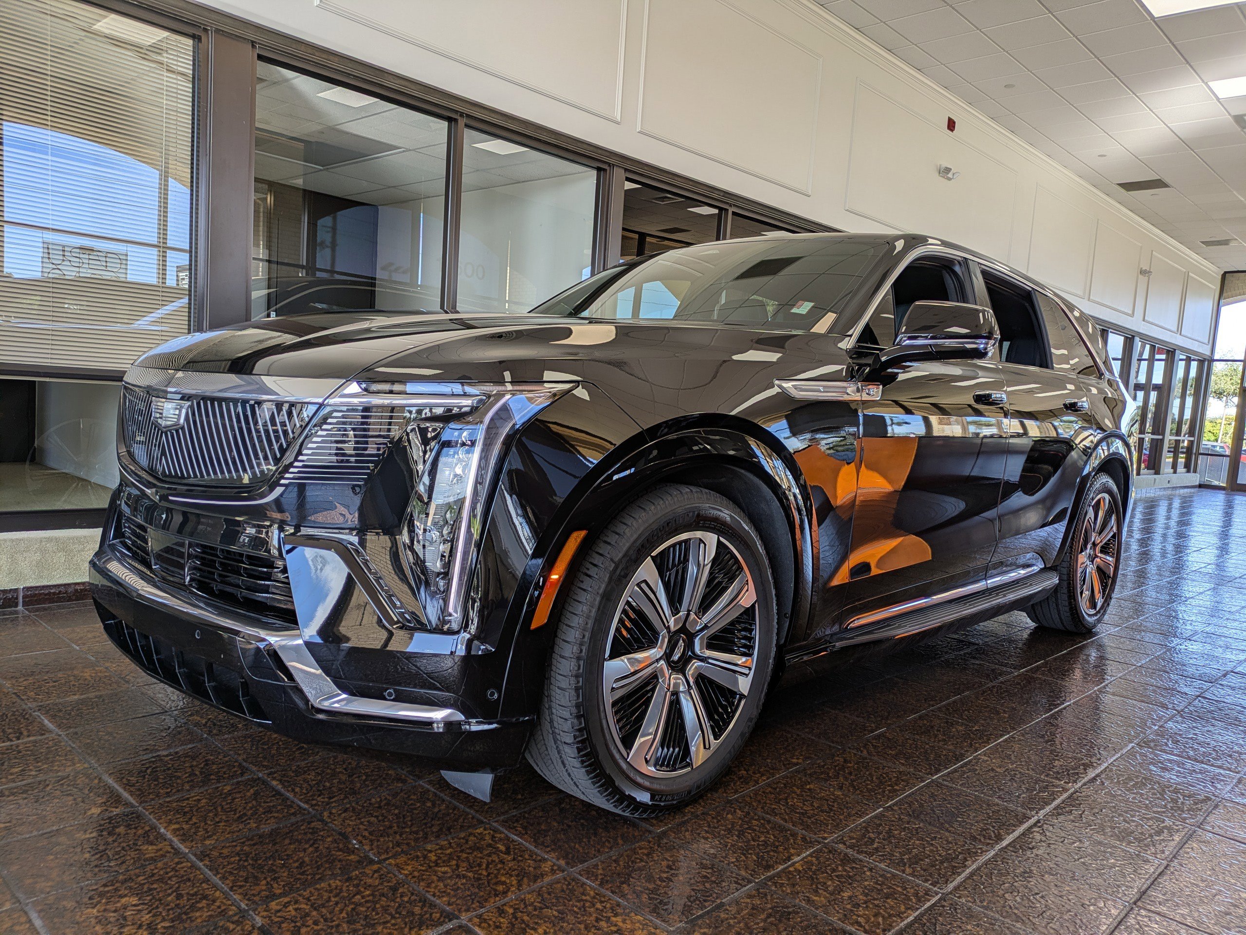 Used 2025 Cadillac Escalade IQ Luxury 2 with VIN 1GYTEDKL9SU101931 for sale in Fort Myers, FL