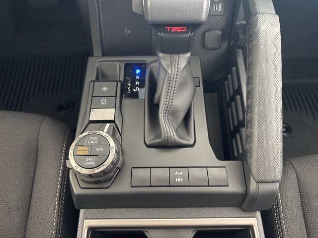 2025 Toyota 4Runner TRD Off-Road photo 19