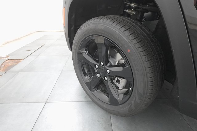 2025 Jeep Grand Cherokee Limited photo 30