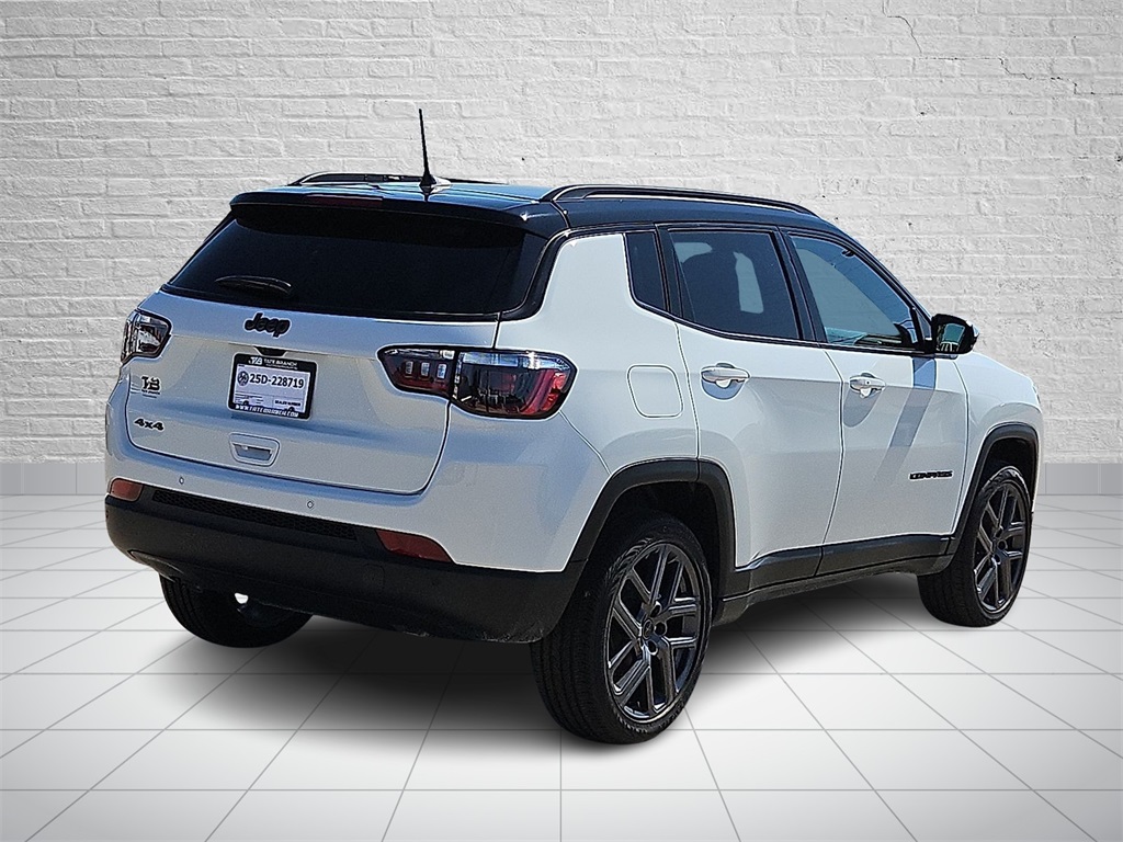 2025 Jeep Compass Limited photo 3