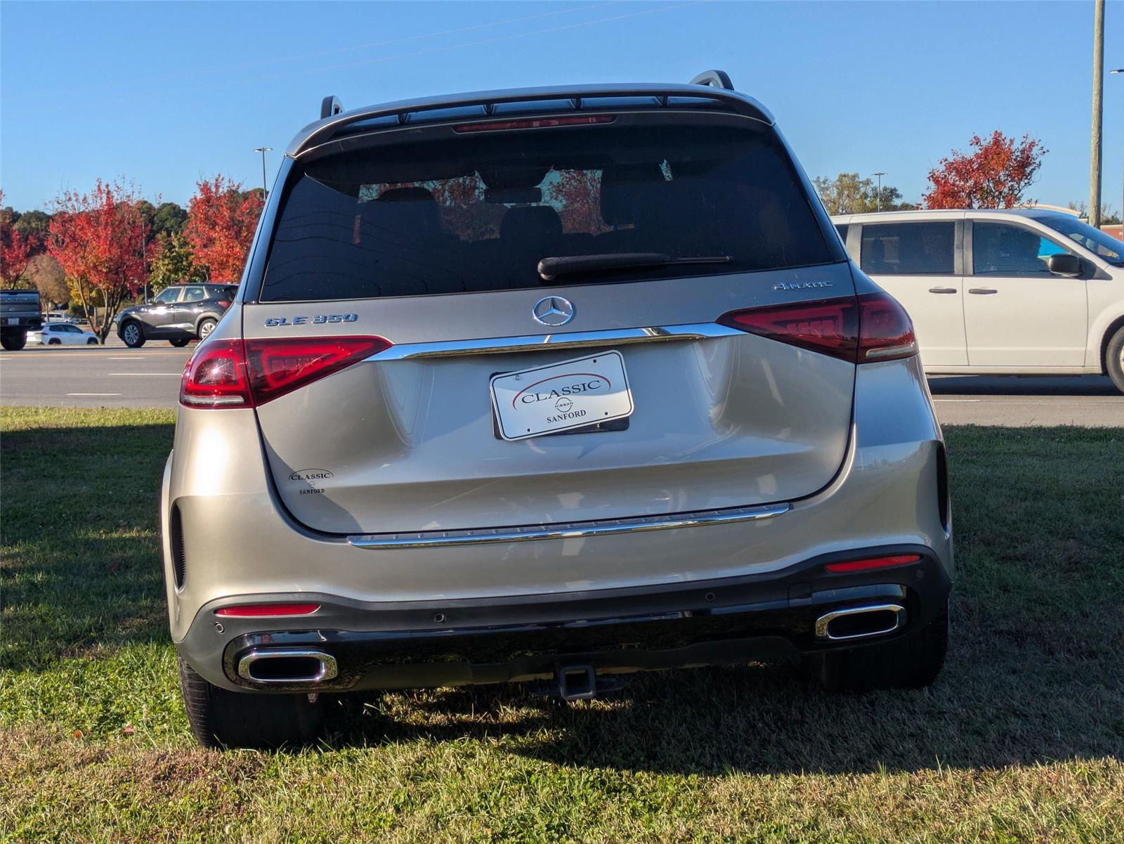 2021 Mercedes Benz GLE 350 4MATIC photo 4