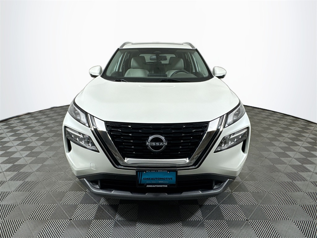 2023 Nissan Rogue SL photo 2