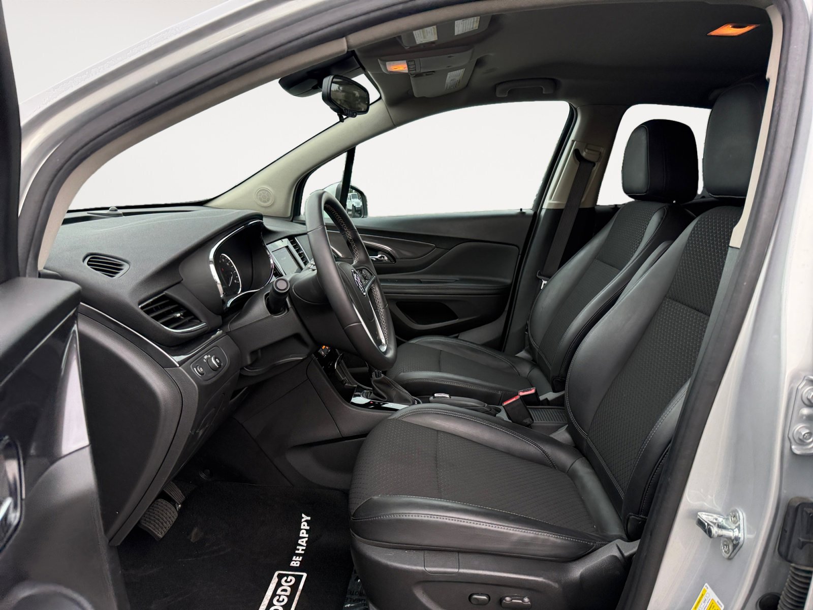2022 Buick Encore Preferred photo 10