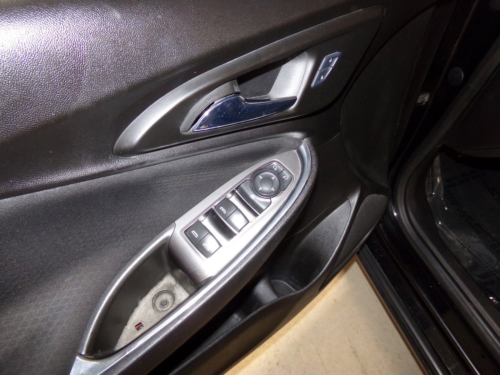 2016 Chevrolet Malibu photo 10