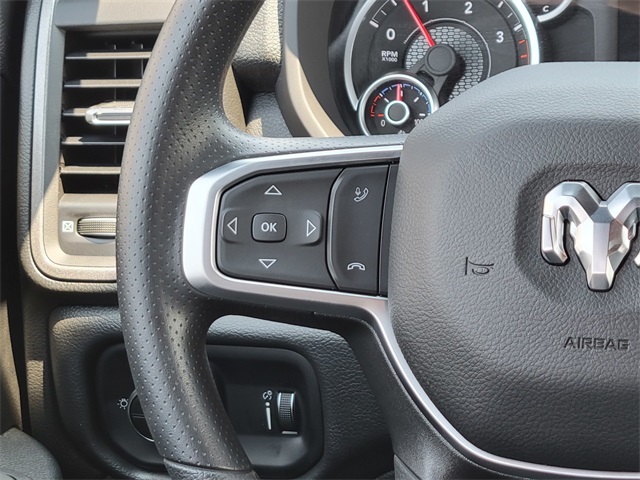 2025 Ram 2500 Tradesman photo 27