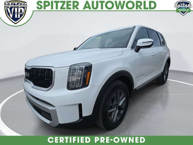 2024 Kia Telluride LX's photo