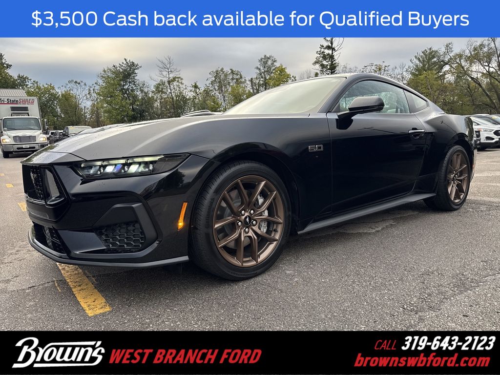 2025 Ford Mustang GT Premium's photo