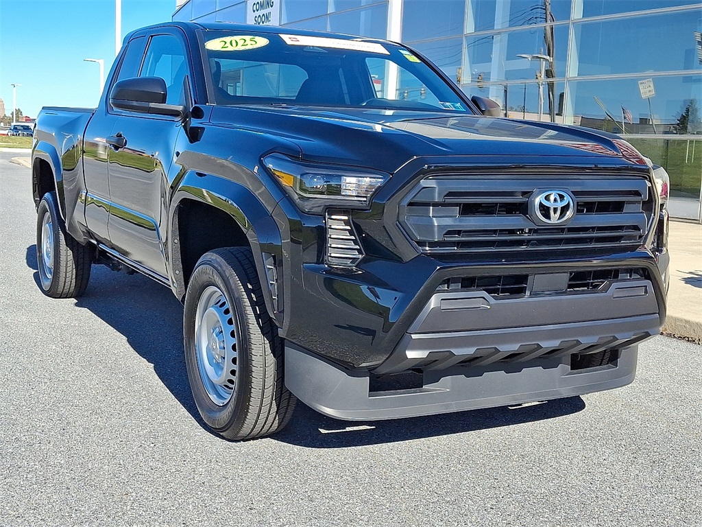 2025 Toyota Tacoma SR 4x4 photo 2