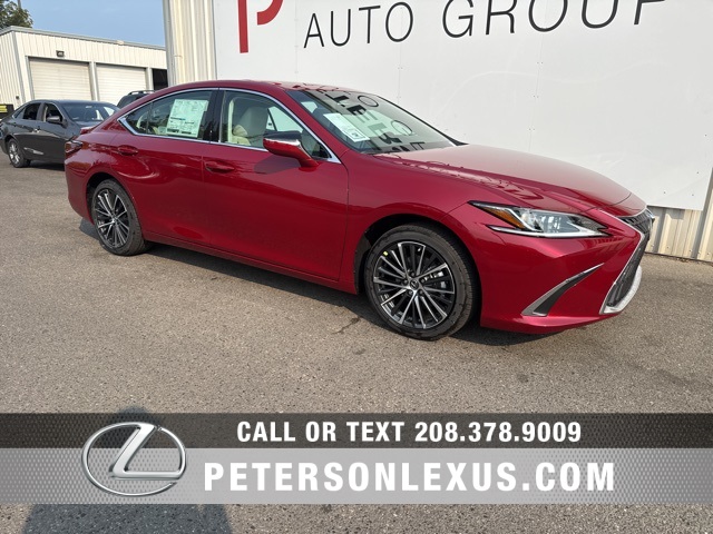 2025 Lexus ES 300h photo 2
