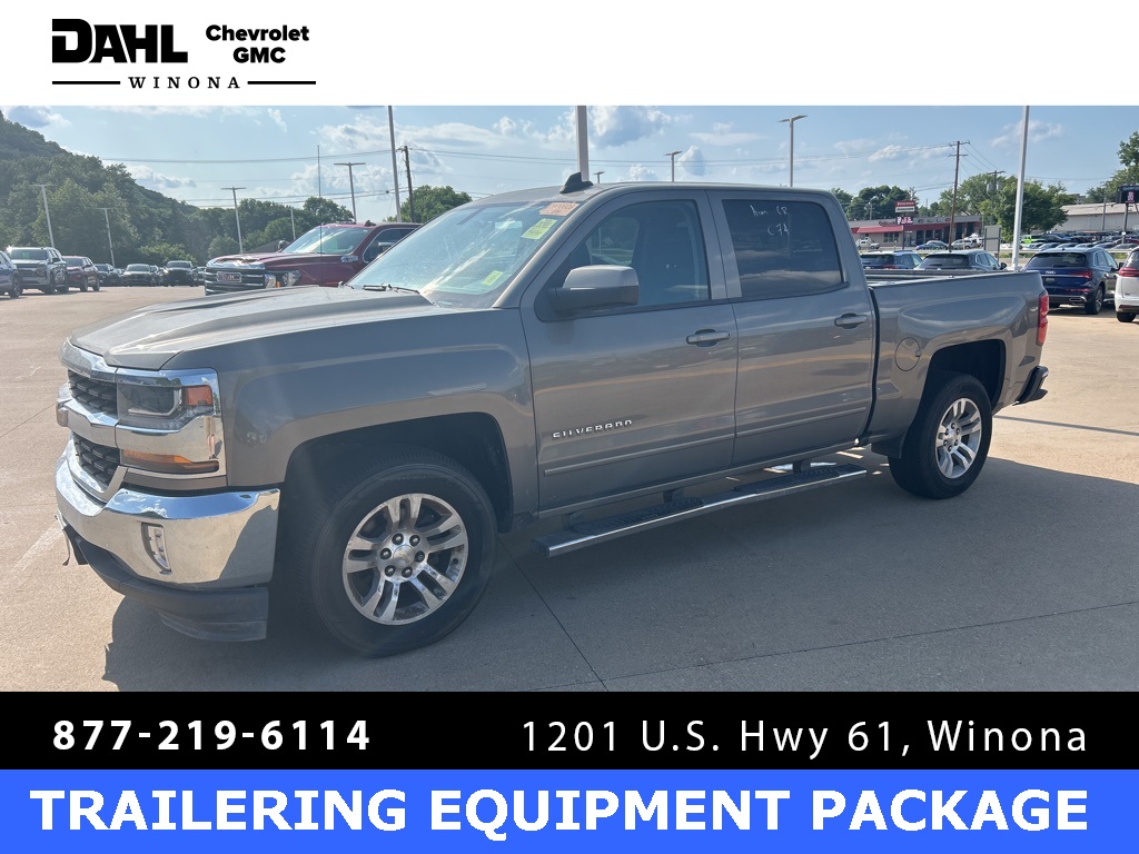 2017 Chevrolet Silverado 1500 LT photo 3