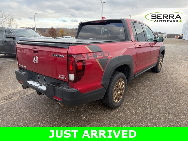 2021 Honda Ridgeline Sport photo 3
