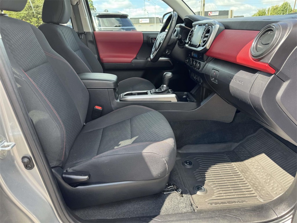 2023 Toyota Tacoma SR5 photo 16