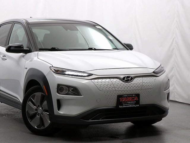 Used 2019 Hyundai Kona EV SEL with VIN KM8K23AG5KU032000 for sale in Wheeling, IL