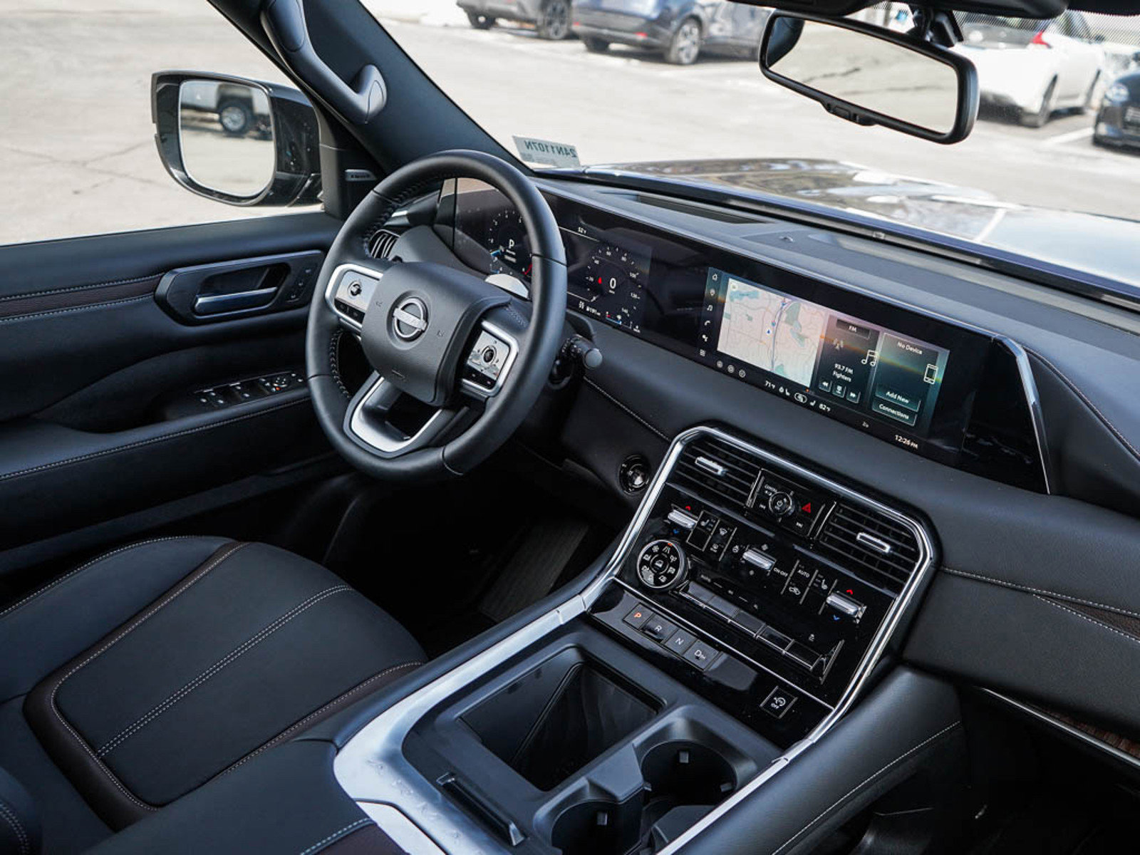 2025 Nissan Armada SL photo 10
