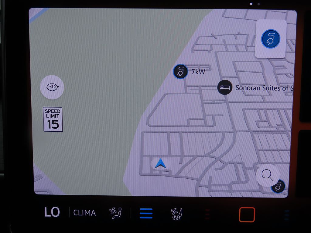 2025 Volkswagen ID. Buzz Pro Plus photo 15