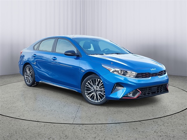 2023 Kia Forte GT-Line's photo