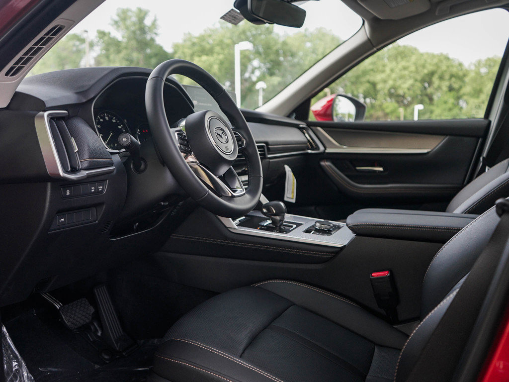2025 Mazda CX-90 3.3 Turbo Preferred photo 17