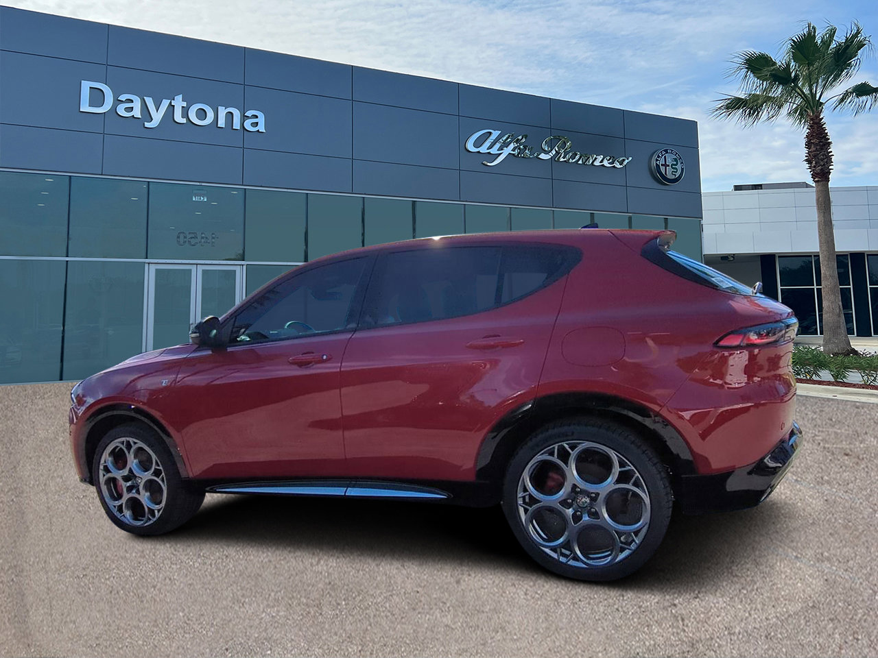 2024 Alfa Romeo Tonale Ti photo 5