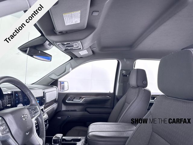 2024 Chevrolet Silverado 1500 RST photo 17