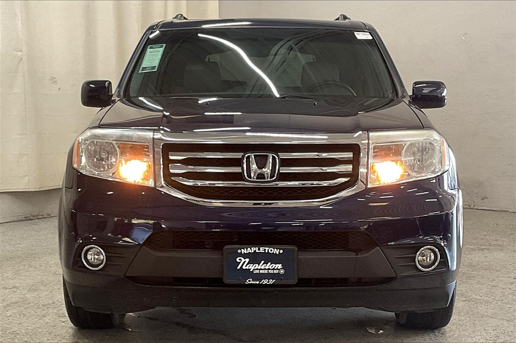 2013 Honda Pilot Touring photo 2