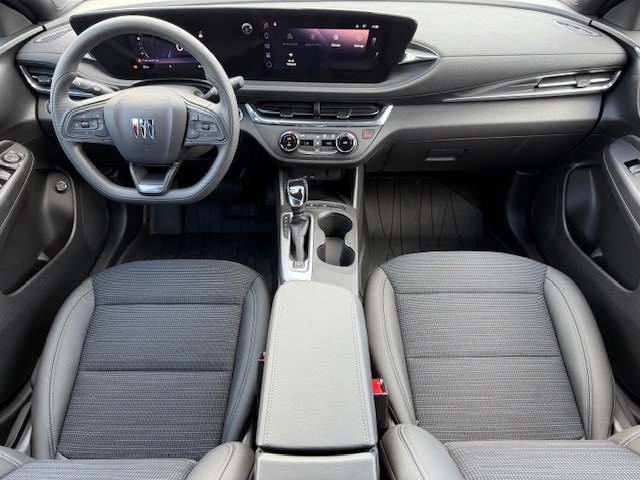 2025 Buick Envista Preferred photo 12