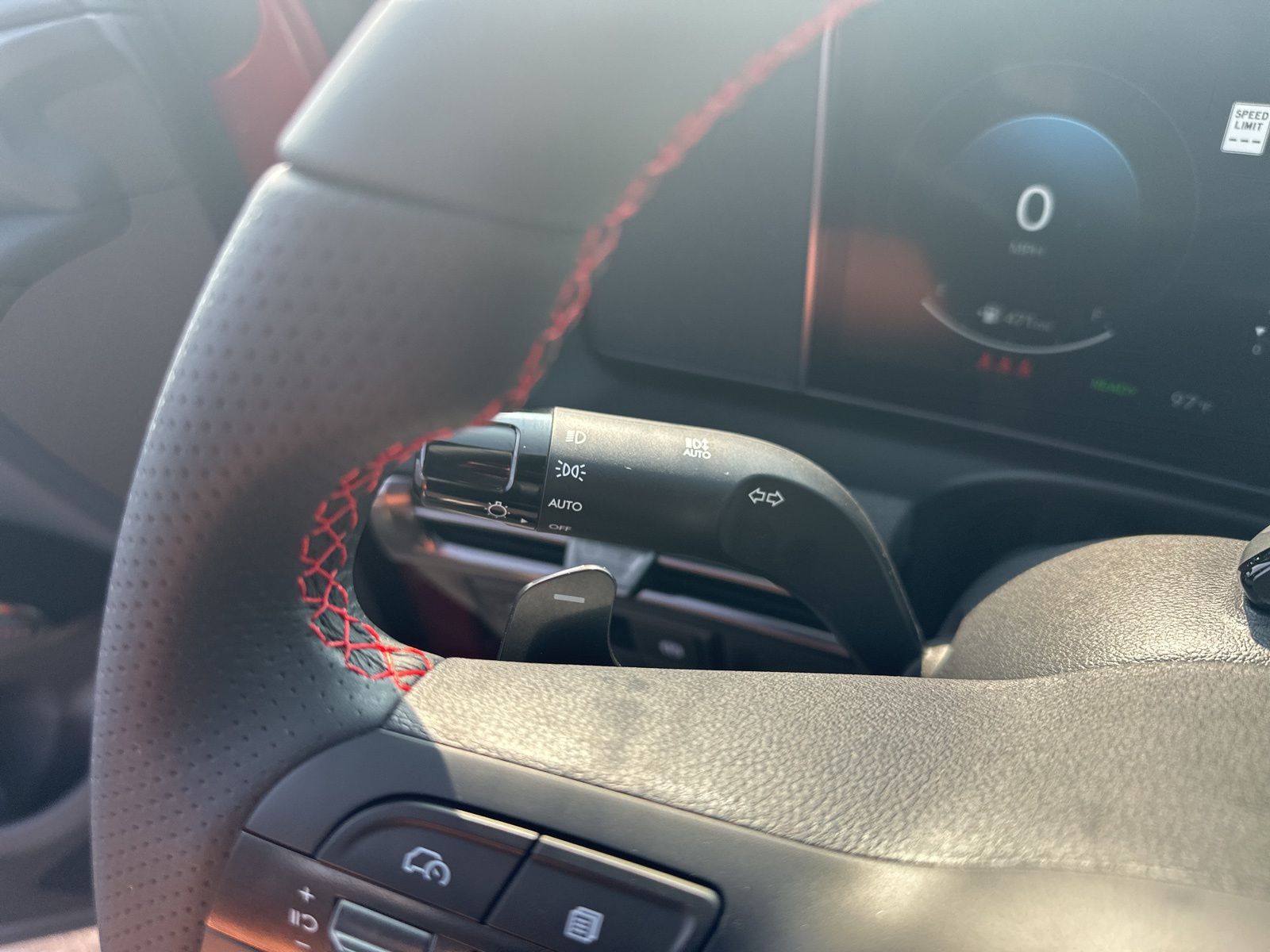 2025 Hyundai Tucson Hybrid N Line photo 16