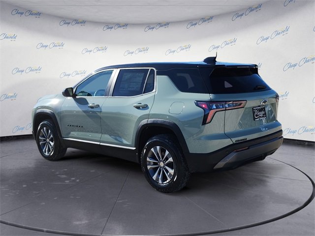 2025 Chevrolet Equinox LT photo 3