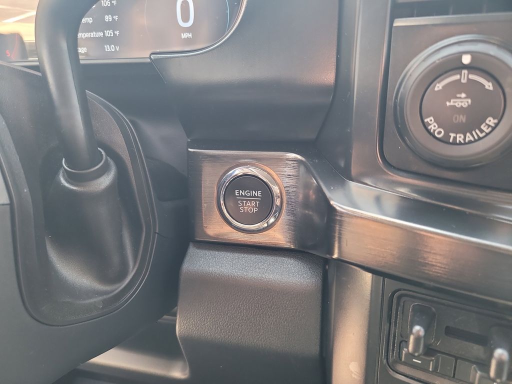 2024 Ford F-350 Lariat photo 20