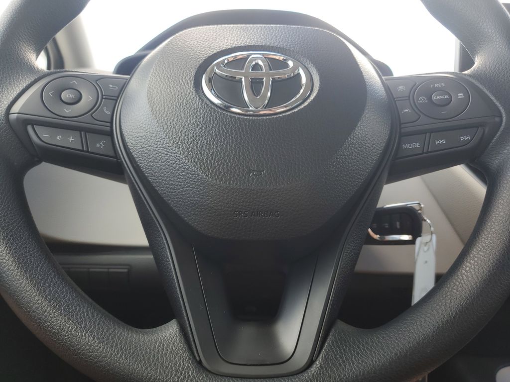 2025 Toyota Corolla LE photo 17