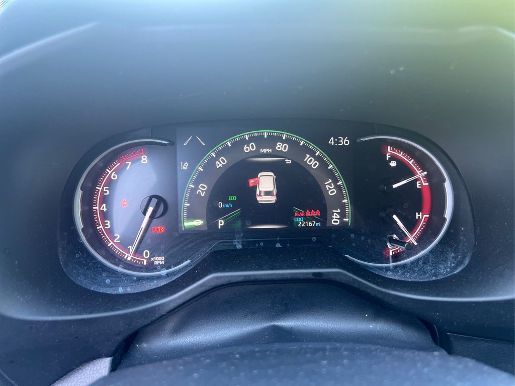 2024 Toyota RAV4 LE photo 19