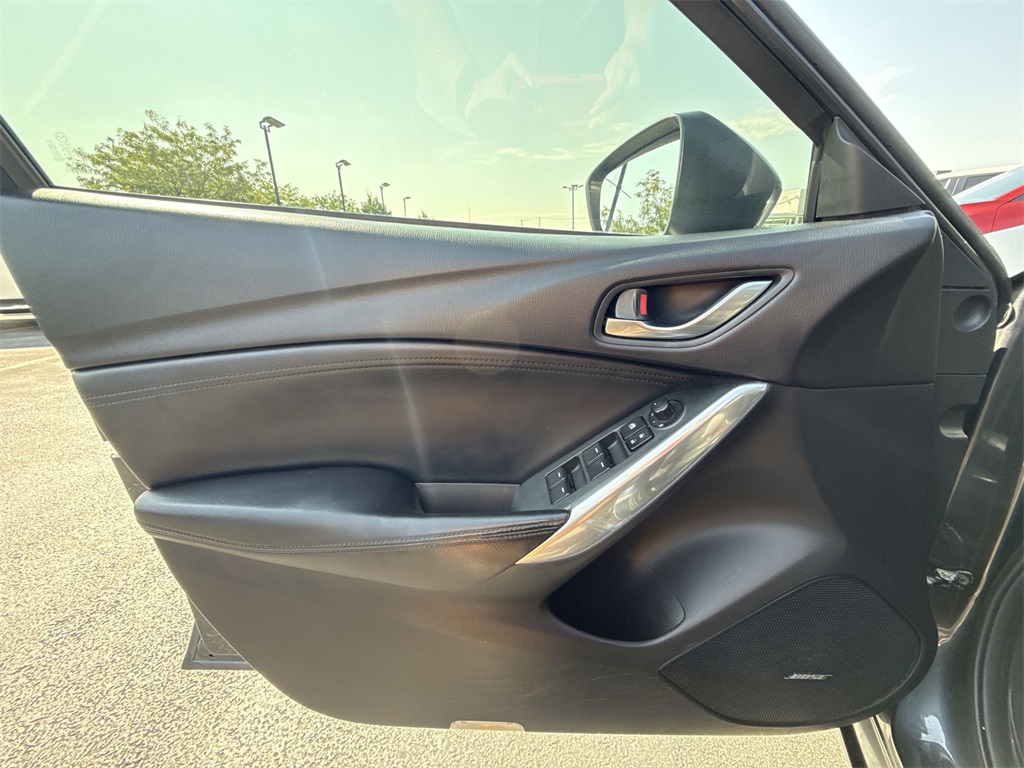2015 Mazda Mazda6 Touring photo 12