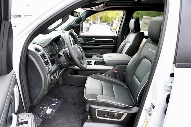 New 2026 Bright White Clear-Coat Exterior Paint RAM Laramie image 20