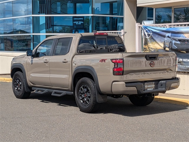 2022 Nissan Frontier PRO-4X photo 4
