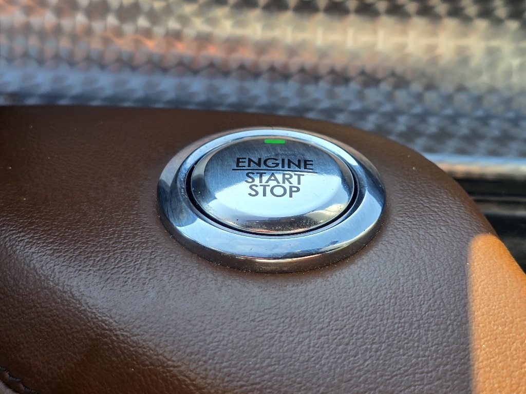 2021 Lincoln Aviator Grand Touring photo 17