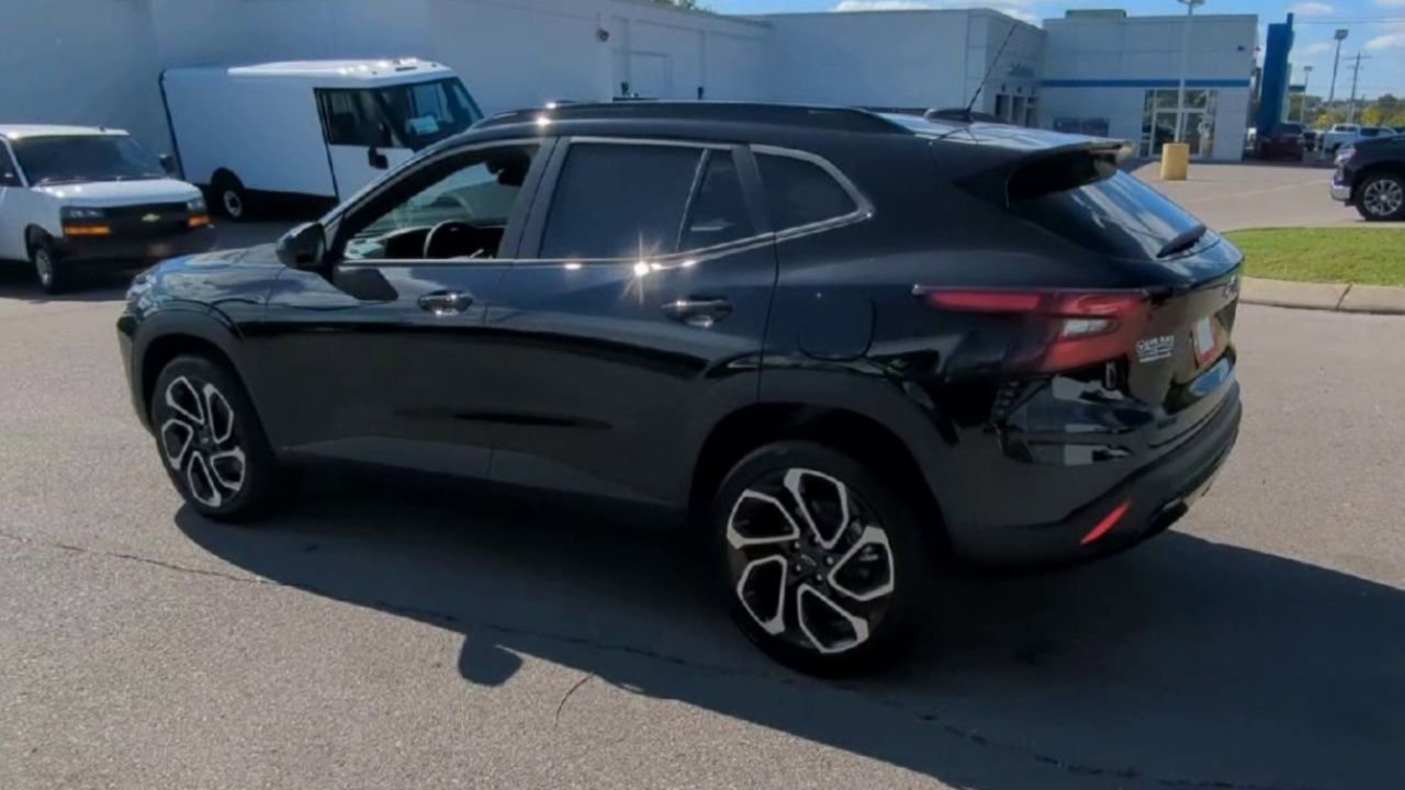 2026 Chevrolet Trax photo 4